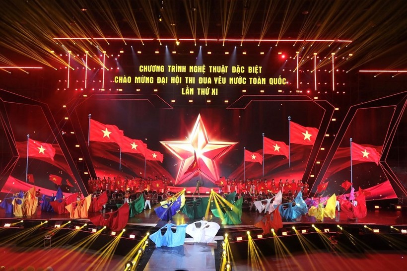 Tổng duyệt chương trình nghệ thuật đặc biệt chào mừng Đại hội Thi đua yêu nước toàn quốc lần thứ XI. 