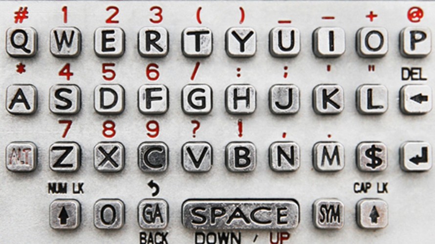 Vì sao bàn phím máy tính không xếp theo thứ tự ABC mà là QWERTY?