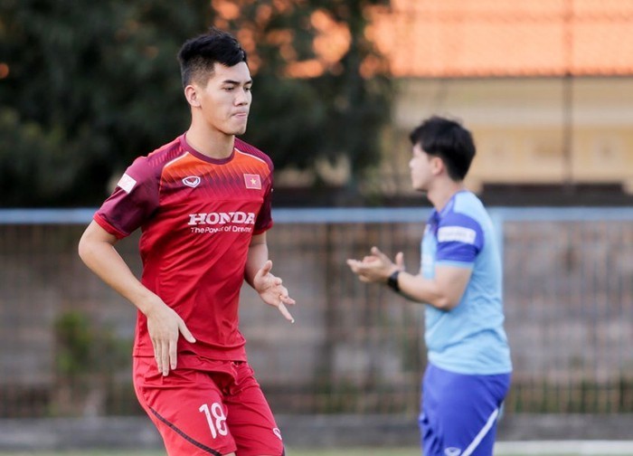 Tiến Linh được xếp đá chính trước Indonesia