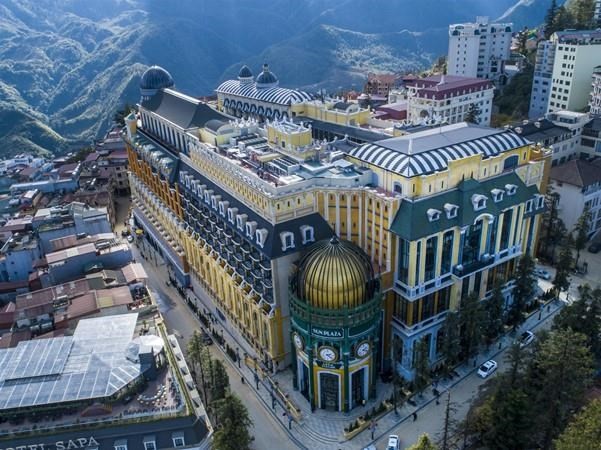 Hotel de la Coupole là câu chuyện kể bằng những đường nét và hình khối kiến trúc. (Ảnh: CTV)