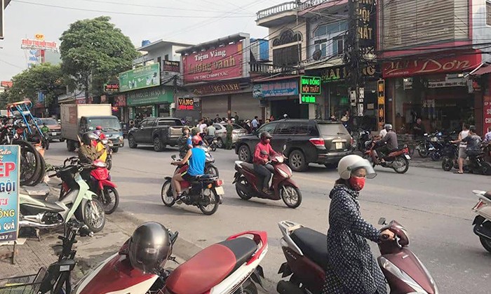  Hiện trường khu vực nơi xảy ra vụ cướp tiệm vàng. 