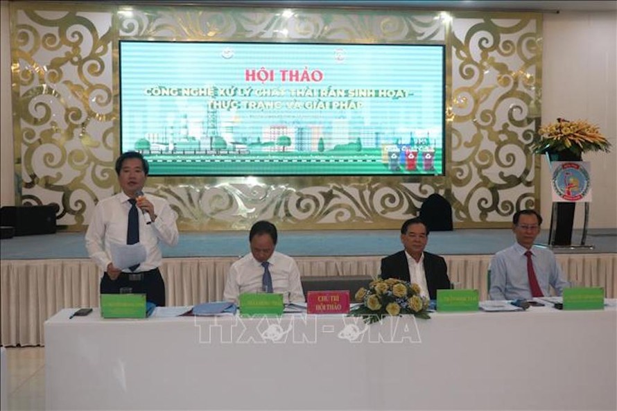 Quang cảnh buổi Hội thảo.