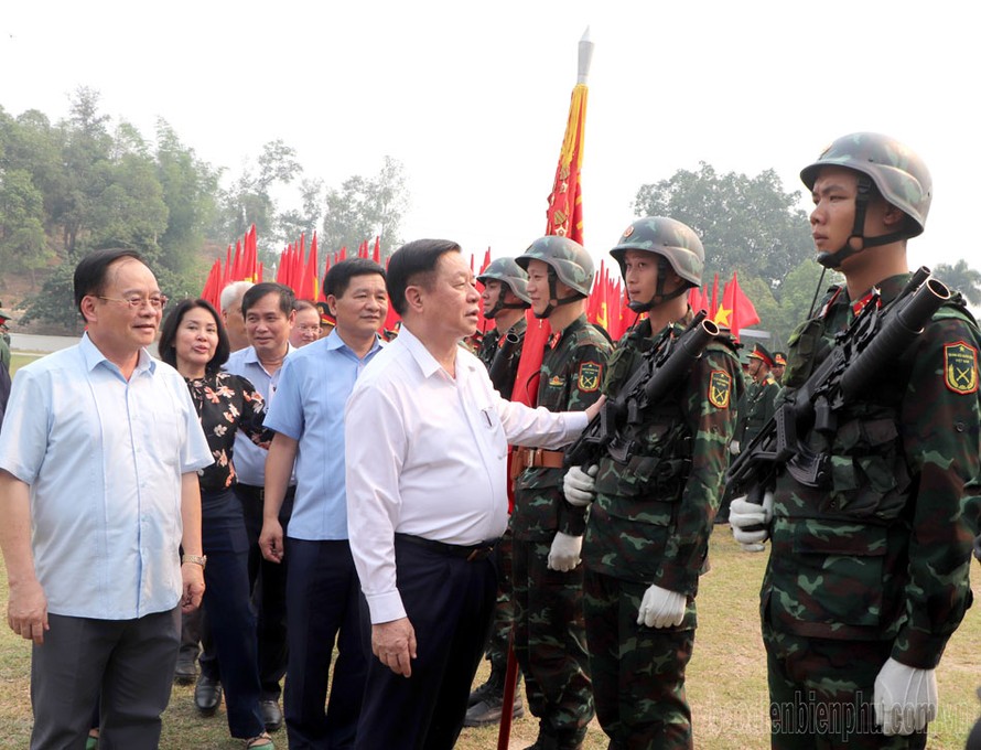 Trưởng Ban Tuyên giáo TƯ kiểm tra công tác chuẩn bị lễ kỷ niệm tại Điện Biên Phủ