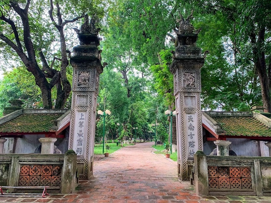 Di tích quốc gia đặc biệt Đền Voi Phục (địa chỉ số 362 phố Kim Mã, phường Ngọc Khánh, quận Ba Đình, thành phố Hà Nội).