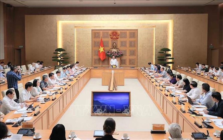 Quang cảnh cuộc họp.