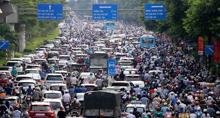 Hà Nội sẽ có các chính sách hỗ trợ chuyển đổi phương tiện giao thông xanh. 