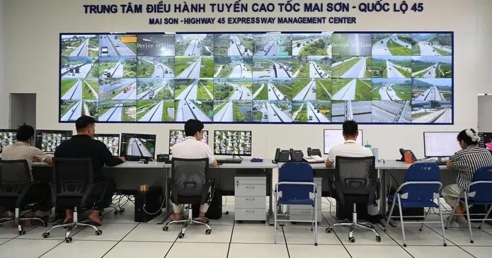 Lực lượng chức năng kiểm soát, xử lý được triển khai tại Km219 và Km326 tuyến cao tốc Pháp Vân - Cầu Giẽ - Cao Bồ - Mai Sơn - Quốc lộ 45 - Nghi Sơn.