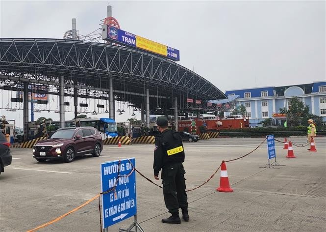 Đội Cảnh sát giao thông đường bộ cao tốc số 3, Phòng Hướng dẫn tuần tra, kiểm soát giao thông đường bộ, đường sắt - Cục Cảnh sát giao thông đã chính thức thực hiện ghi nhận và xử phạt hành vi không tuân thủ quy định về khoảng cách an toàn đối với xe chạy liền trước trên tuyến cao tốc Pháp Vân - Cầu Giẽ - Cao Bồ - Mai Sơn - Quốc lộ 45 - Nghi Sơn