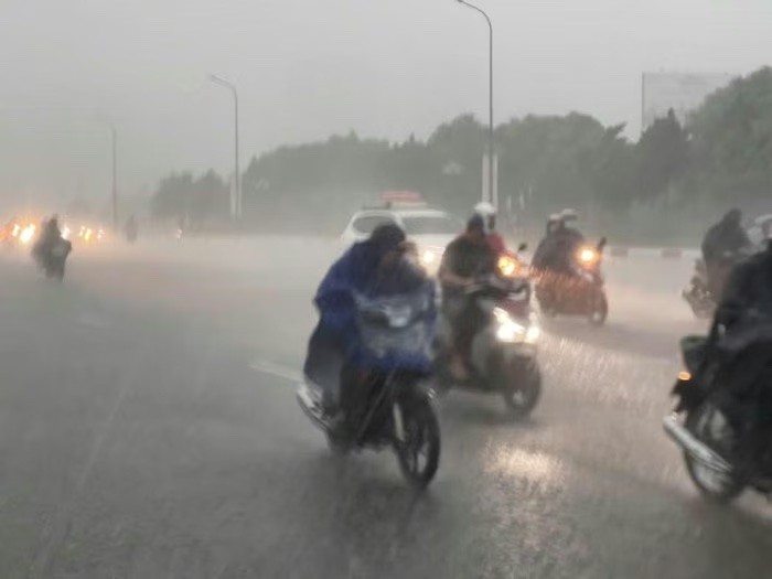 Hà Nội tiếp tục là tâm mưa trong hai ngày 16-17/9. 