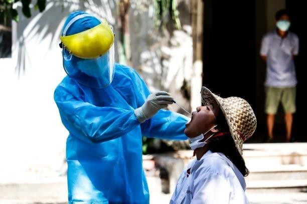 Sáng 26/3: Thêm 2 COVID-19 nhập cảnh trái phép 