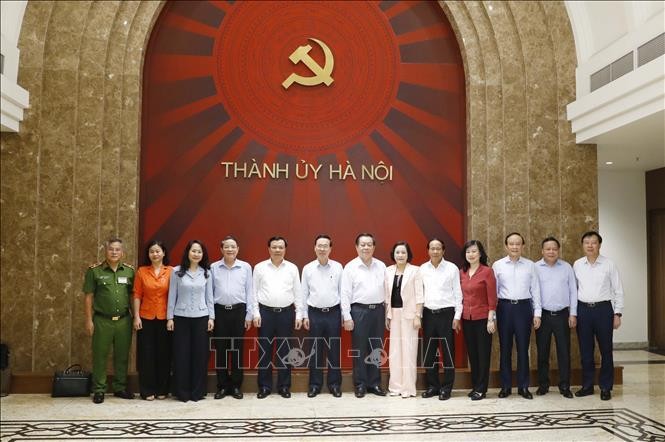 Đồng chí Võ Văn Thưởng và các đại biểu dự hội nghị. (Ảnh: TTXVN)