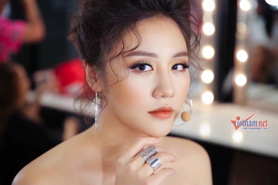 Văn Mai Hương lần đầu dốc hết tâm sự về cuộc tình đã qua