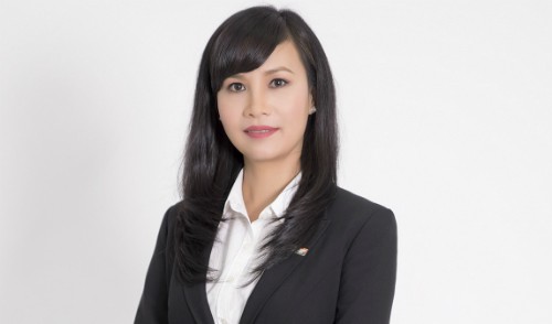 Bà Trần Tuấn Anh. 