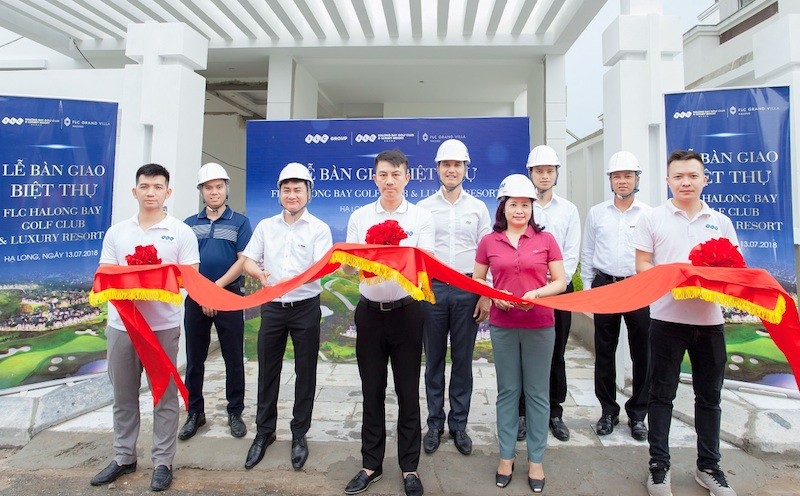 Lễ bàn giao biệt thự Phoenix Hill tại FLC Hạ Long
