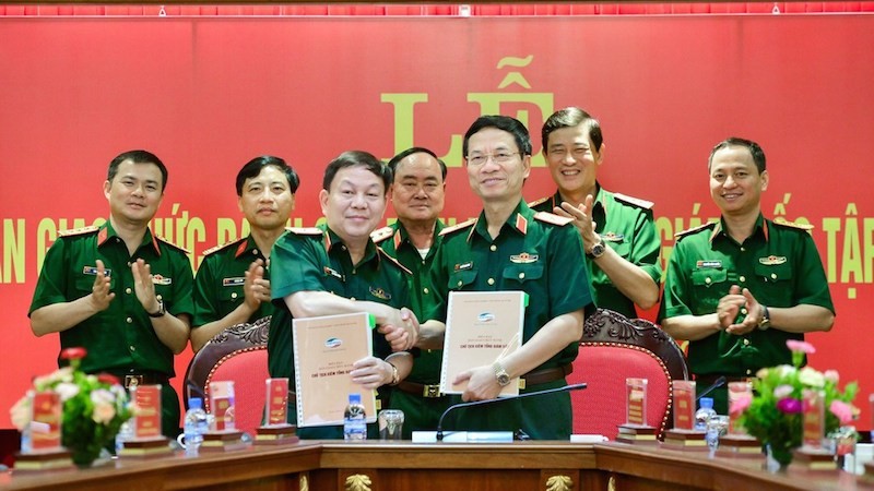 Tập đoàn Viettel bàn giao lãnh đạo cấp cao, công bố chiến lược giai đoạn 4.0