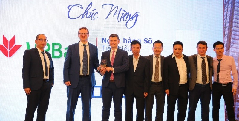 VPBank giành danh hiệu ‘Ngân hàng số tiêu biểu 2018’