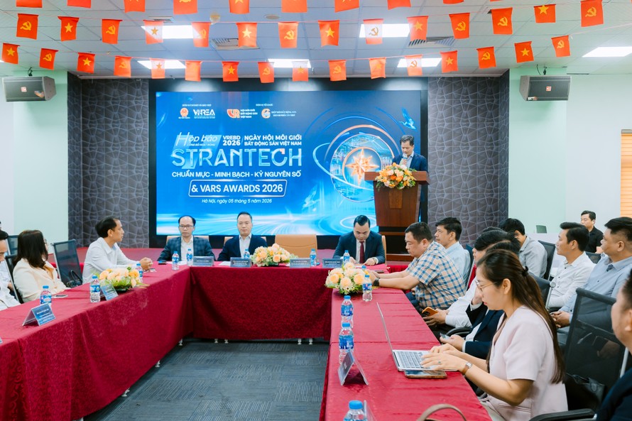 Đại diện VARS thông tin về Ngày hội Môi giới Bất động sản Việt Nam và chương trình VARS AWARDS 2026.