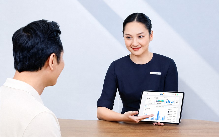  Các giải pháp quản lý quan hệ khách hàng của Salesforce giúp đội ngũ tuyến đầu của VIB mang đến những trải nghiệm cá nhân hóa hơn cho khách hàng.