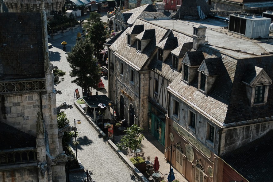 Mercure Danang French Village Bana Hills