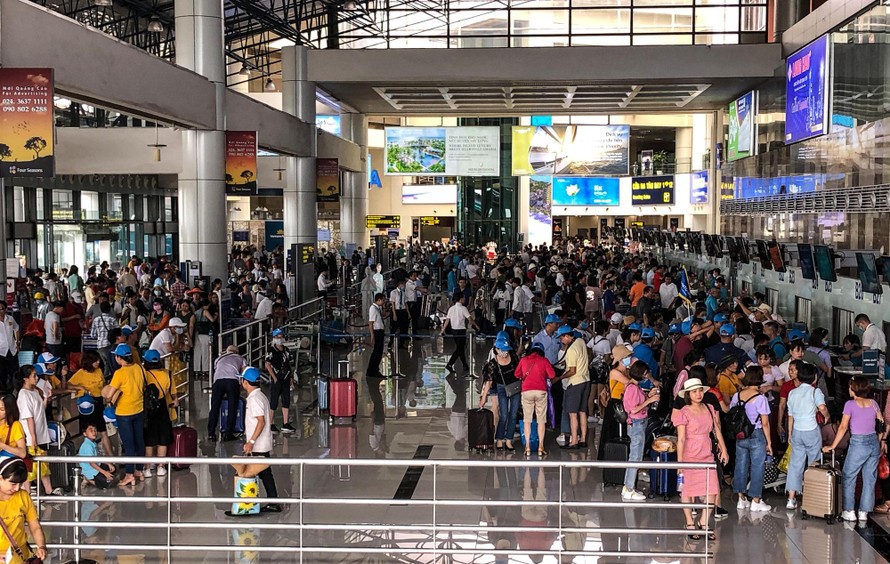 Nghỉ lễ 2/9: Vé máy bay, tàu hỏa đến nhiều điểm du lịch 'hạ nhiệt'