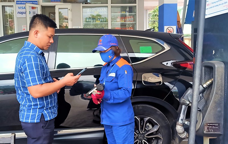 Với tính năng định danh tài khoản cho từng trụ bơm, PVConnect OIL giúp theo dõi giao dịch chính xác hơn bao giờ hết