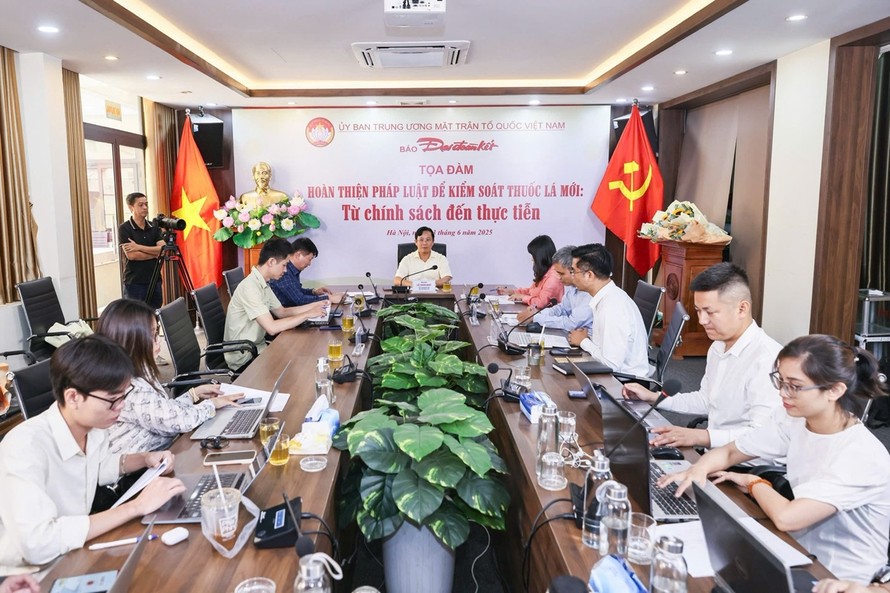 Toàn cảnh buổi tọa đàm 