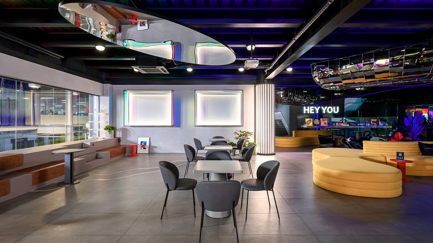 Một không gian của Tasco Co-Club tại showrom Lynk & Co Tân Cảng