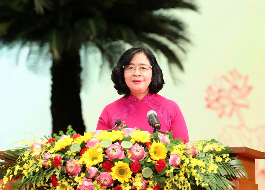 Đồng chí Bùi Thị Minh Hoài trúng cử Ban Chấp hành Đảng bộ TP Hà Nội khóa XVIII với số phiếu cao nhất (Ảnh: Viết Thành)