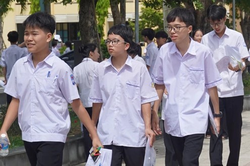 Học sinh dự thi lớp 10 tỉnh Quảng Trị năm 2026. (Ảnh: Báo và phát thanh, truyền hình Quảng Trị)
