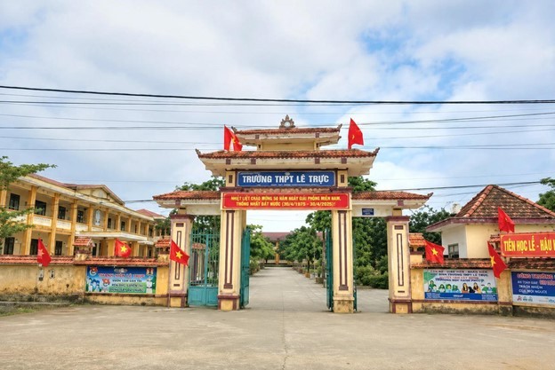 Trường THPT Lê Trực