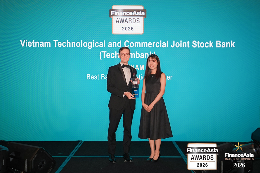 Techcombank lập kỷ lục 4 năm liên tiếp được vinh danh “Ngân hàng tốt nhất Việt Nam” bởi FinanceAsia. Ảnh Techcombank