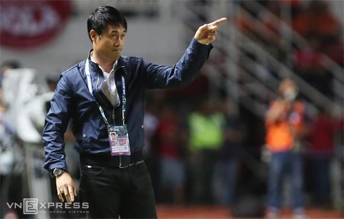 VFF đánh giá cao HLV Hữu Thắng, vẫn đặt niềm tin vào ông. Ảnh: Đức Đồng