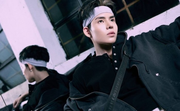 "Anh trai" DILLAN gia nhập đường đua âm nhạc với MV debut "VVIP"