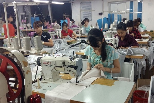 Thu nhập và thưởng Tết năm nay của lao động dệt may có thể cao hơn năm trước nhờnăng suất lao động tăng. 