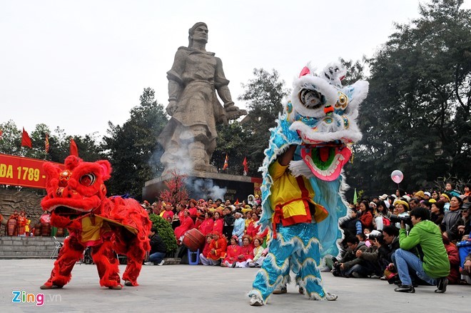 Lễ hội gò Đống Đa được tổ chức vào mùng 5 Tết.