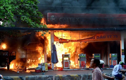 Một vụ cháy xảy ra trung tuần tháng 12/2016 tại cây xăng ở đường Quang Trung, quận Gò Vấp (TP.HCM).
