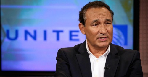 Oscar Munoz, giám đốc điều hành hãng United Airlines. Ảnh: CNBC