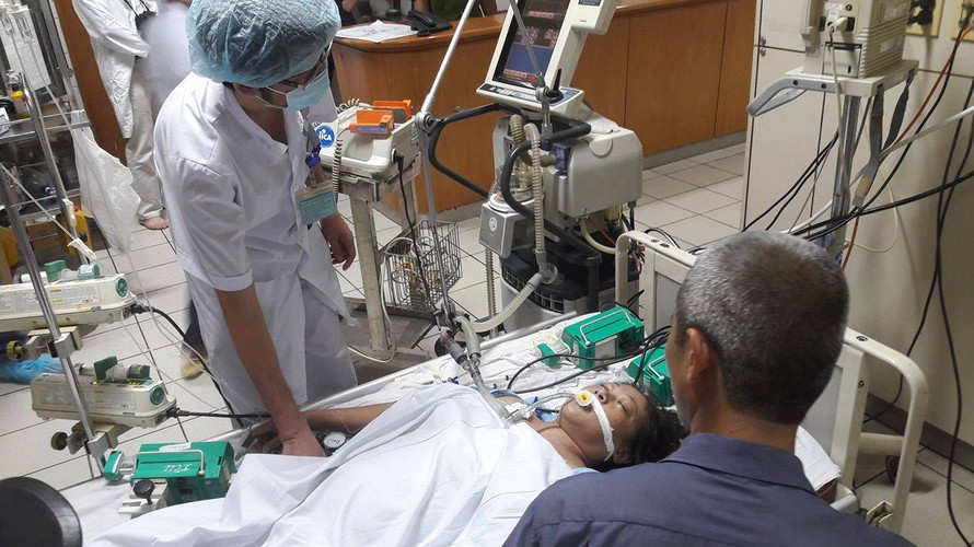 Bệnh nhân nữ cuối cùng của sự cố y khoa này hiện đang được điểu trị tích cực tại BVĐK Hòa Bình