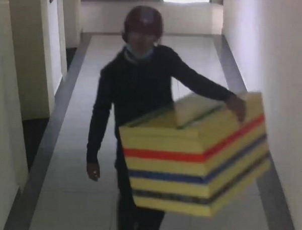 Truy tố nam sinh giết bạn gái, bỏ xác vào thùng xốp ở chung cư