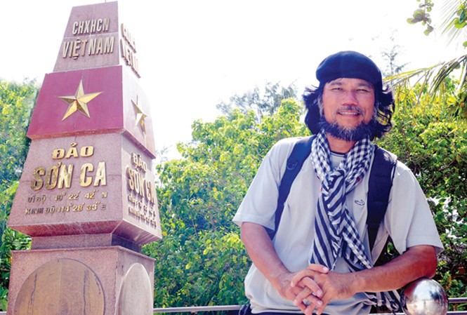 Phóng viên Ảnh Hoàng Chí Hùng.