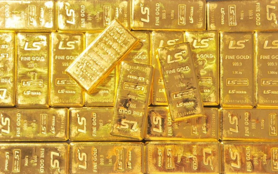 Giá vàng 20/10: Áp lực bán khiến giá vàng khó tăng cao