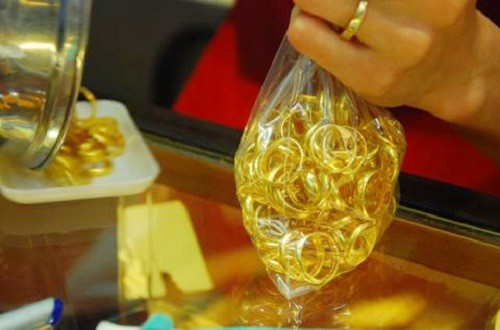 Giá vàng ngày 9/5: Tiếp đà giảm sâu