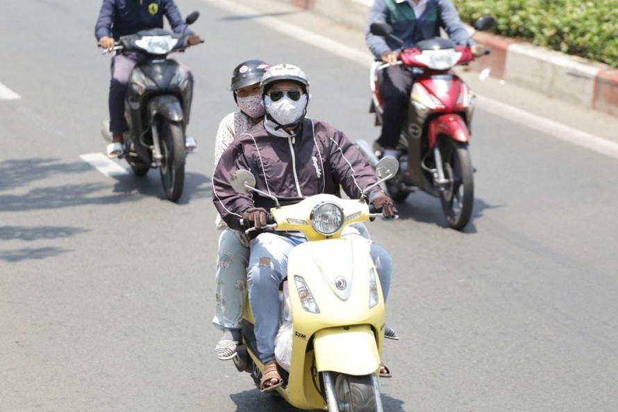 Nóng nắng gay gắt quay trở lại Bắc Bộ và Bắc Trung Bộ 