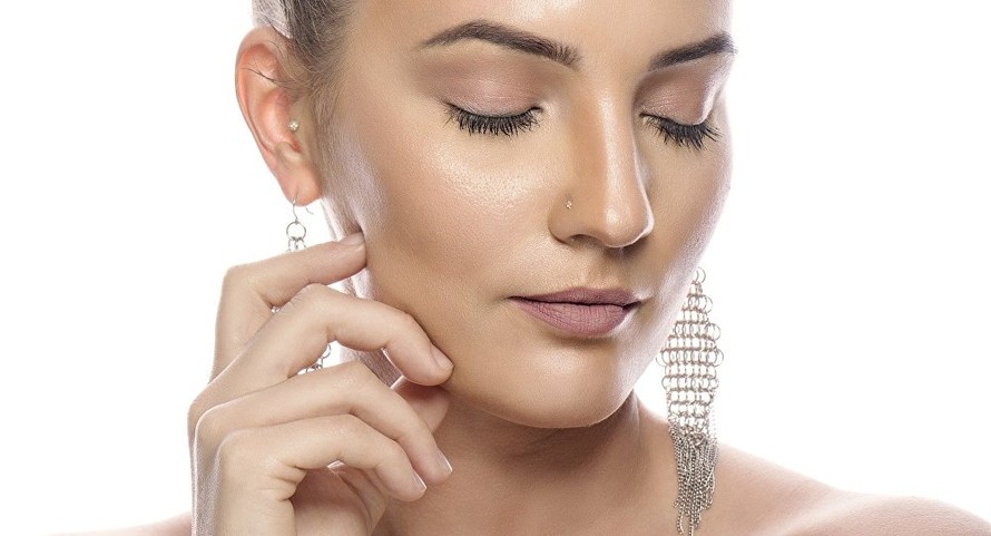 Phát hiện hai hợp chất mới chống lão hóa da