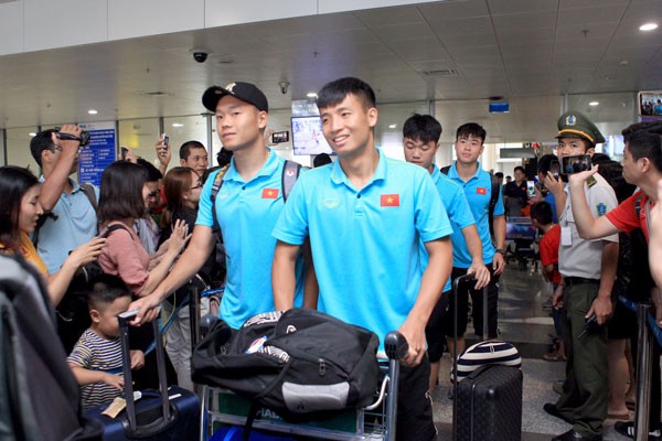 Đội tuyển quốc gia đã về nước