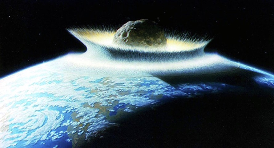 Thiên thạch lớn hơn tháp Eiffel đang hướng về Trái đất với tốc độ âm thanh