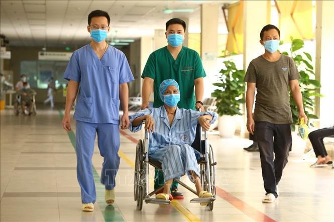 Bệnh nhân 19 chính thức khỏi COVID-19