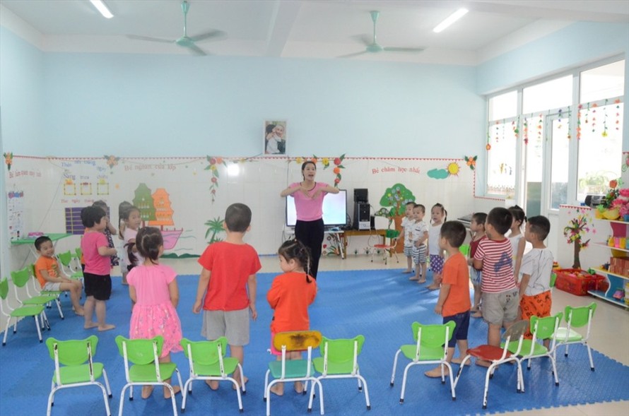 Bổ sung giáo viên trường tư vào nhóm hưởng gói cứu trợ 62.000 tỷ đồng