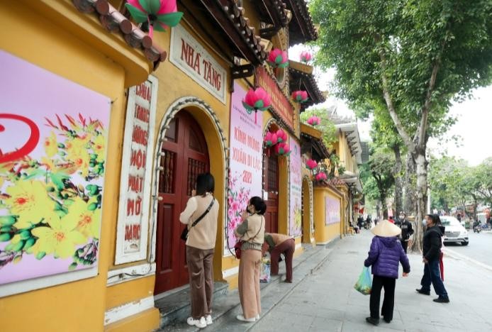 GHPGVN yêu cầu tạm dừng sinh hoạt tôn giáo ở các địa phương có dịch 