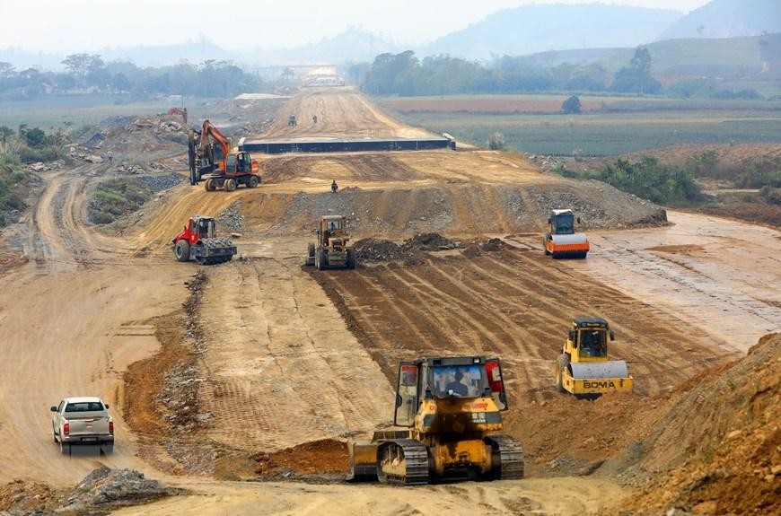 Kiên quyết hoàn thành 361 km cao tốc Bắc – Nam trong năm 2022